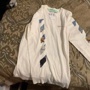 Brand New 2019 Off White Long Sleeve Tee